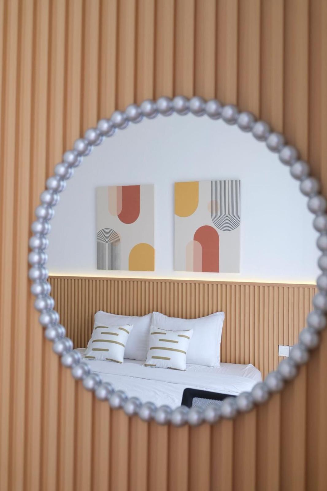 Olivia Soho Guest House ليجيان المظهر الخارجي الصورة